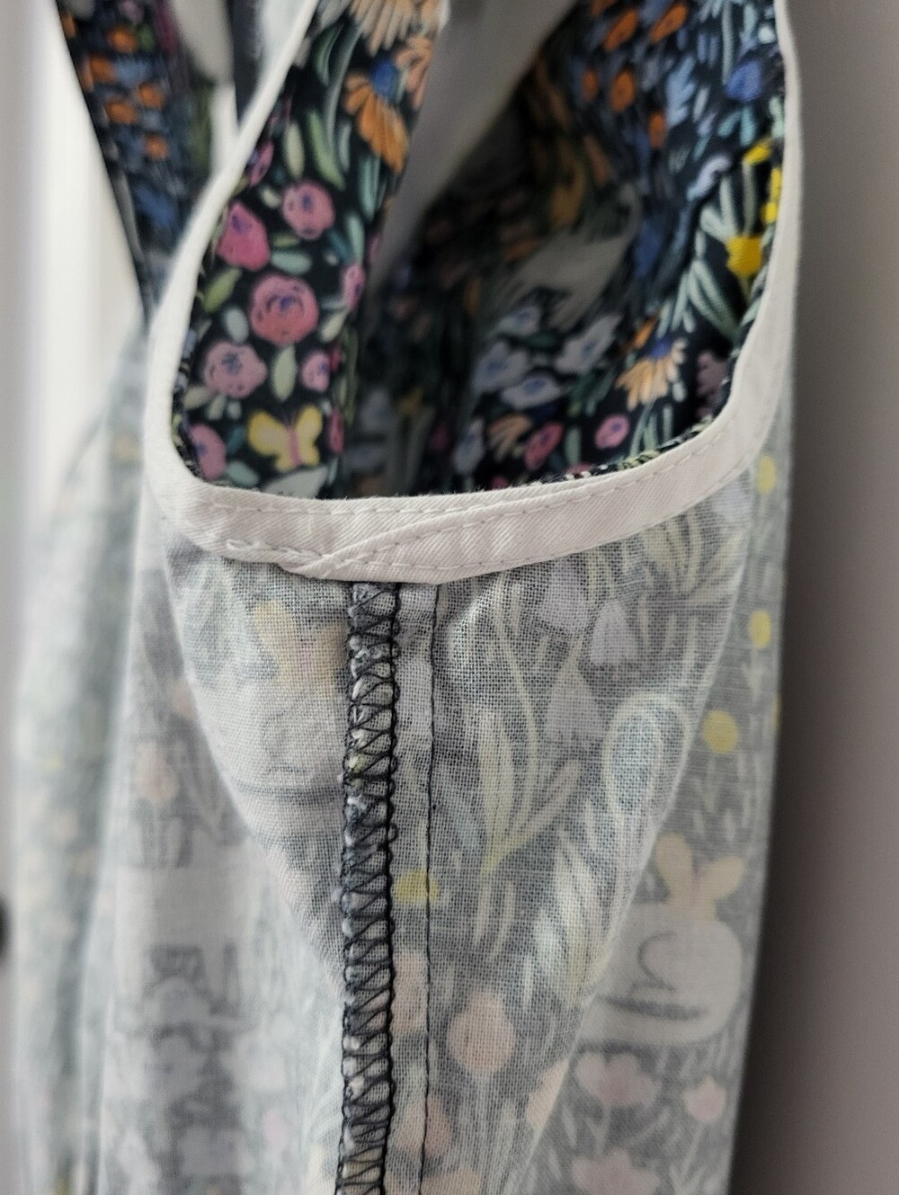 Retrolicious Kitty Dress Size M - Picture 6 of 10